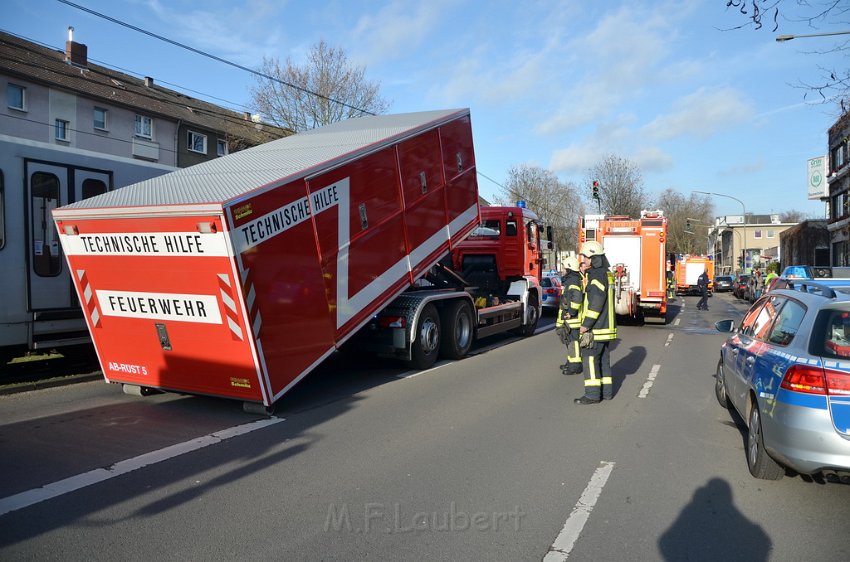 VU Koeln PKW Bahn Amsterdamerstr Friedrich Karlstr P053.JPG